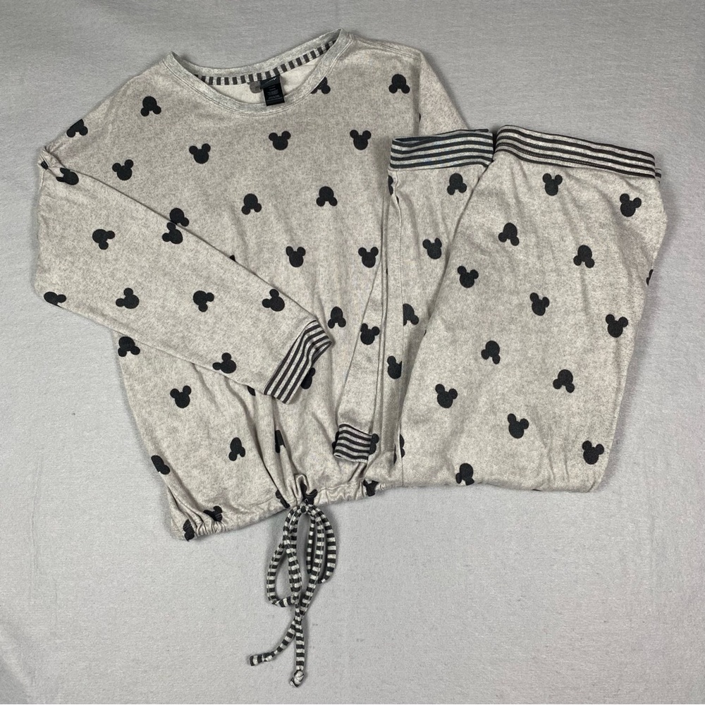 Disney Mickey Mouse Gray & Black 2 Piece Comfy Super Soft Pajama Set Size XL